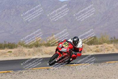 media/Dec-04-2022-CVMA (Sun) [[e38ca9e4fc]]/Race 2 Amateur Supersport Open/